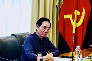 Luật sư Nguyễn Văn Chiến, Ủy viên Ủy ban Tư pháp của Quốc hội trao đổi với Báo VOV Giao thông về vấn đề Dự thảo Luật Đấu giá tài sản: Có ngăn được “quân xanh, quân đỏ”?